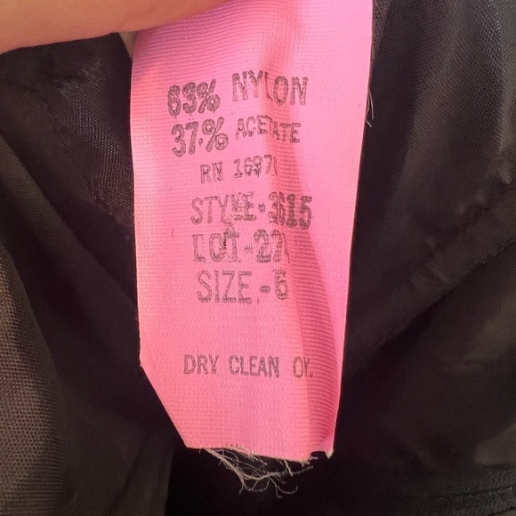 Vintage Joy Stevens Velour Ruffle Bottom Midi Dress 6 - Picture 10 of 10